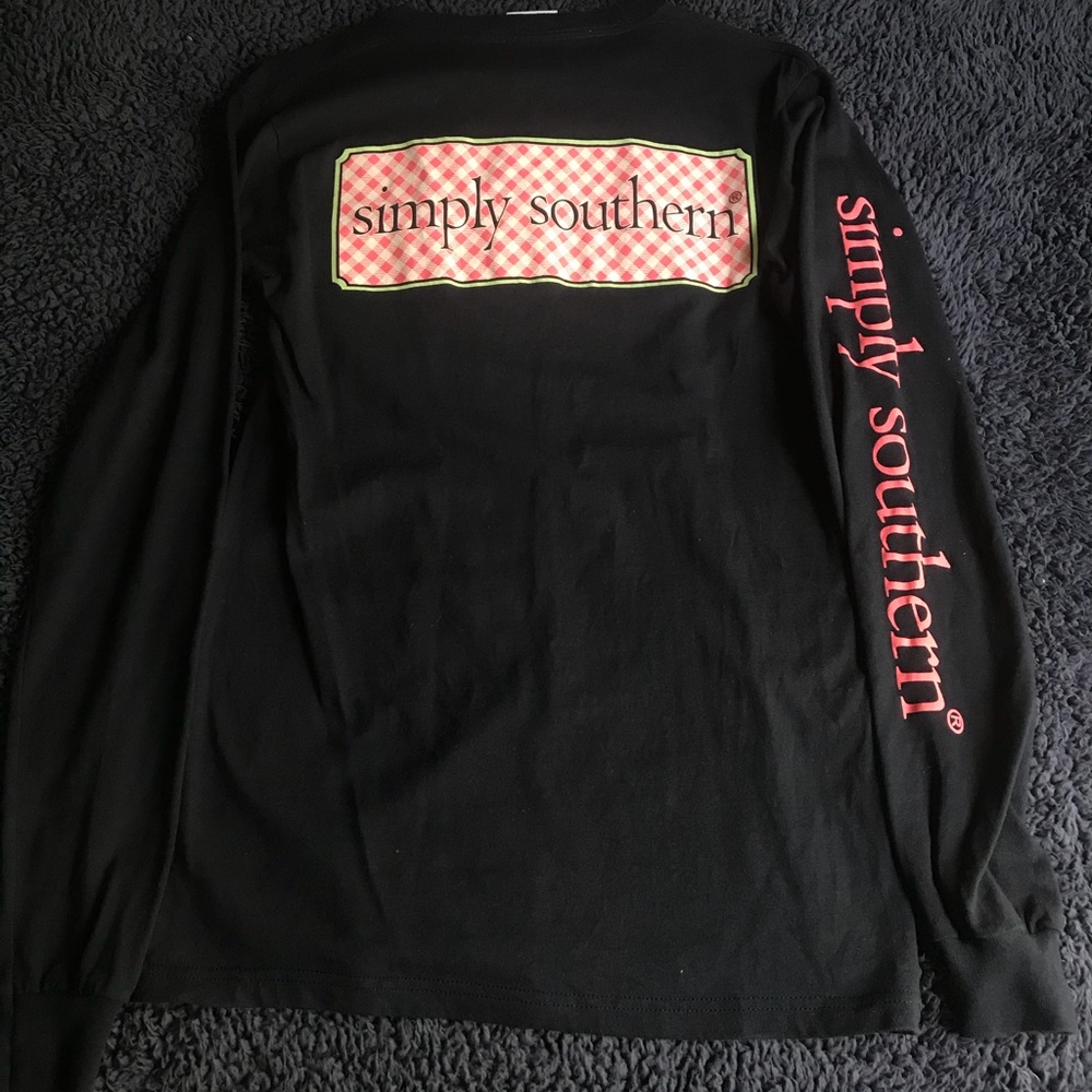 Simply Southern Black Long Sleeve!